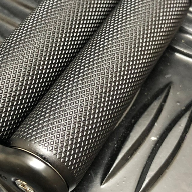 Mini Hand Rollers 145g - Textured Black